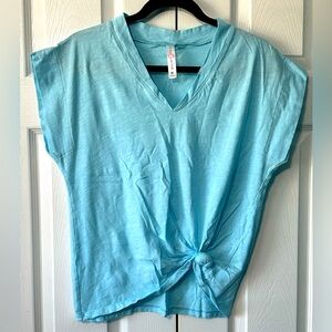 Guru Active Tie Front Top Size Medium